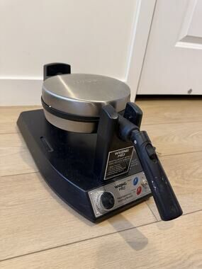 Waring Pro WWM400 Belgian Waffle Maker Professional Restaurant Style
